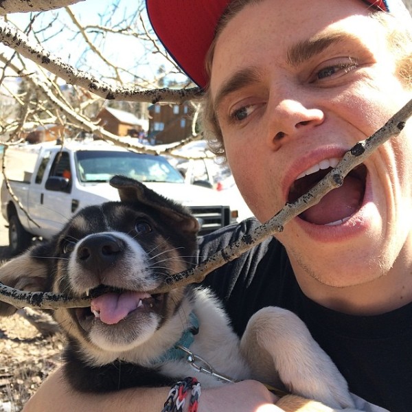 Une mise à jour de Gus Kenworthy et des Sochi Pups